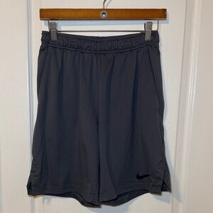 Nike 8in Dri-Fit Epic Training Shorts Smoke Grey Size Medium NWOT